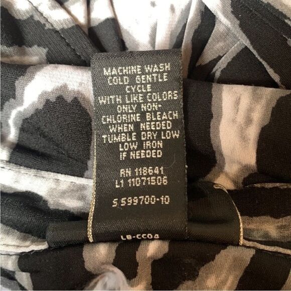 Lane Bryant Long Sleeve Wrap Collared Animal Print Dress - Picture 5 of 5